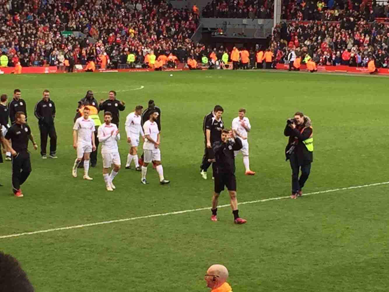 塔帅：今天轮换了8人但我们并没失去默契，这让我非常高兴（塔帅：今日轮换8人，默契未减，我很欣慰）