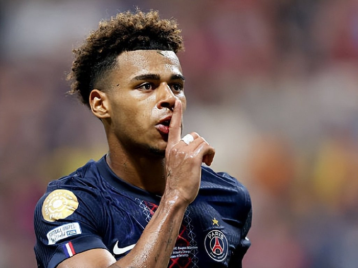 1988年港台明星台球赛洪金宝刘德华等参赛（1988年港台明星台球赛：洪金宝、刘德华等同台参赛）