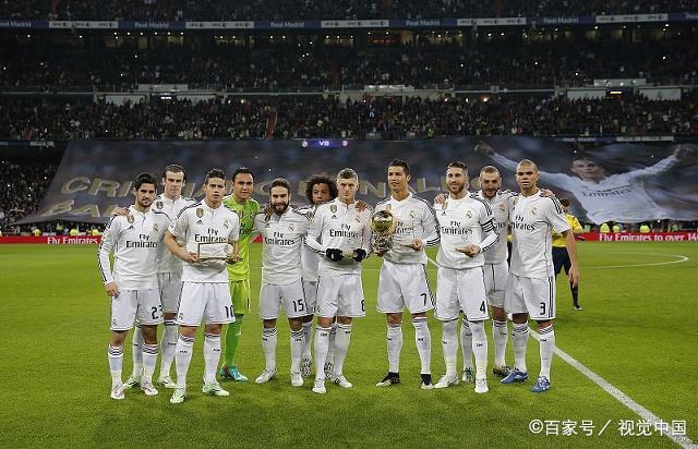 巴萨3-1逆转马竞喜忧参半：全场最佳奥尔莫肩膀脱臼，本赛季报销（巴萨3-1逆转马竞喜忧交织：全场最佳奥尔莫肩部脱臼，赛季提前报销）