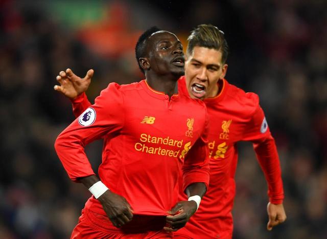 掘金约基奇豪取三双助球队连胜（约基奇砍下三双，助掘金延续连胜）