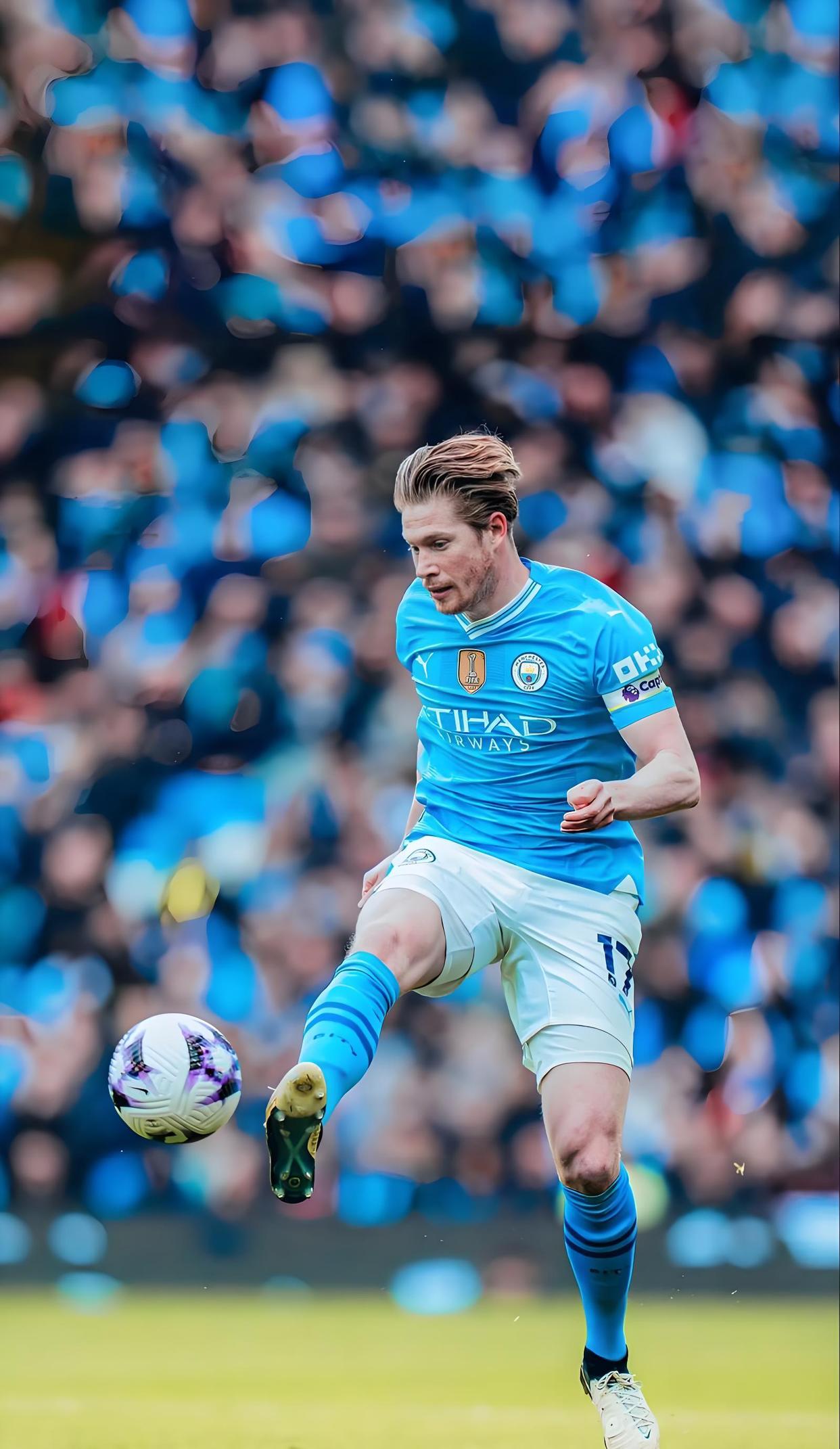 切尔西后腰身体素质远超德罗巴，穆里尼奥夸他一天能踢两场英超（穆帅盛赞蓝军后腰体能逆天：一天能连踢两场英超，强过德罗巴）