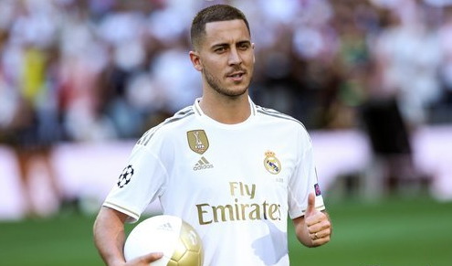 0-1！曼城倒下，黑马双杀，创42年纪录，被阿森纳甩5分，CCTV5直播（0-1爆冷！黑马双杀曼城创42年纪录，落后阿森纳5分，CCTV5直播）