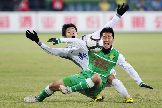 世体：巴萨否认了有意引进凯恩的报道，目前没和任何球员接触